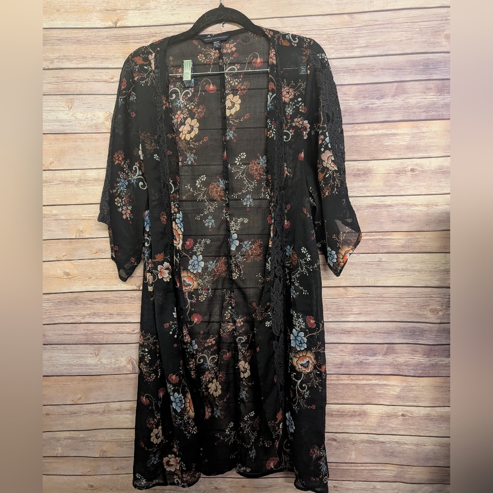 American Eagle Size Medium Black Floral Kimono Sheer Boho Duster Lace Trim #H4